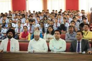 8mRlsIFX Graphic Era Hill University MoU with IGBC 07 new 300x200