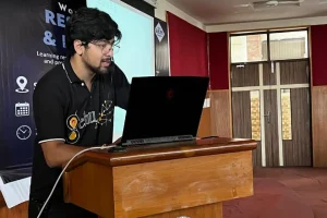 BH87XDT9 151 new 300x200