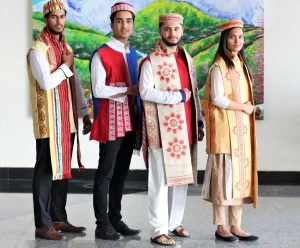 F7qG1Ze5 FASHION DESIGN 42 new 300x248