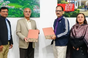 KWnfy1l8 FASHION DESIGN 61 new 300x200